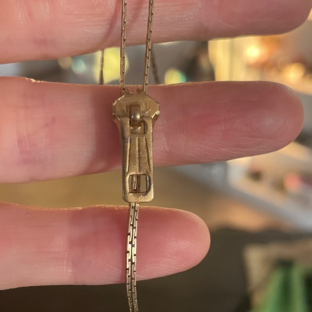 Vintage Gold Chain Necklace - Shiny Gold Tone - Picture 5 of 8